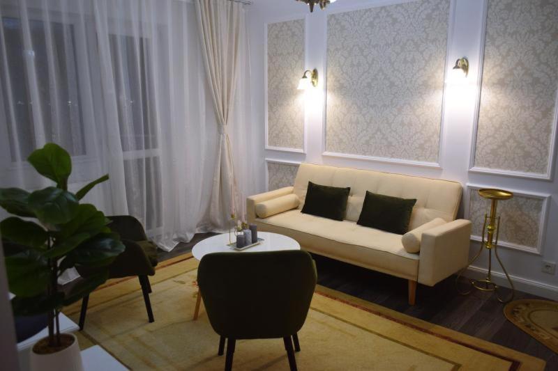 Apartament Thea Apartment Fagaras Exterior photo